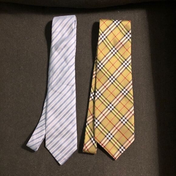 BUNDLE of 2 Burberry Ties - Picture 2 of 5